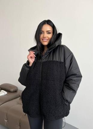 Женская теплая зимняя куртка оверсайз трендовая стильная плюшевая на силиконе с мехом барашек4 фото