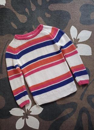 Фірмовий светр на дівчинку
