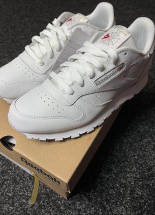 Кожаные кроссовки reebok classic