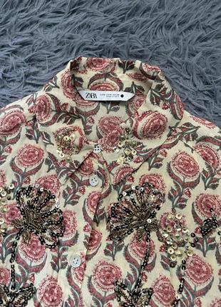 Zara стильная блузка рубашка в цветочный принт из свежих коллекций5 фото