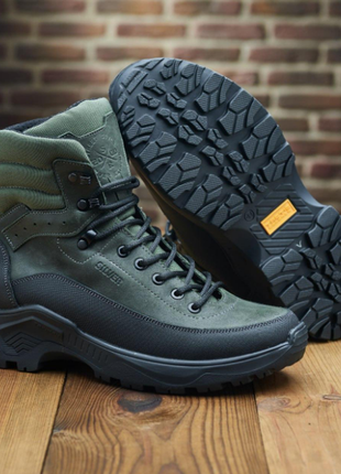 Військові  тактичні  теплі черевики берці  ботінки кросівки.  вологостійкі, водонепронекні военные4 фото