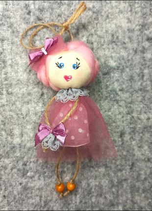 Лялечка текстильна декоративна інтер'єрна підвіска рожева
