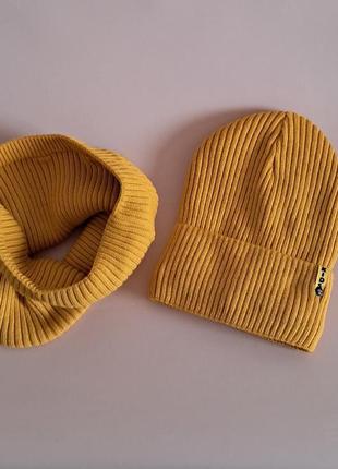 Зимний комплект - шапка на флисе и хомут размер 46-50