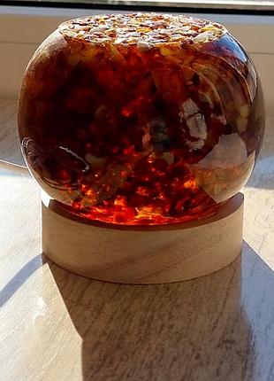 Янтарный светильник ночник, настольная лампа из янтаря5 фото