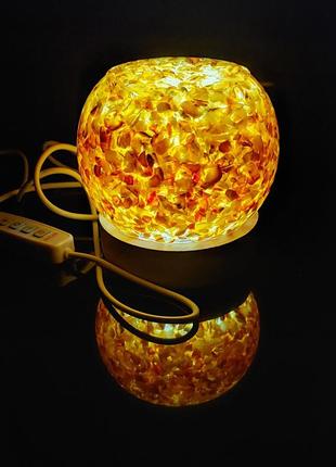 Янтарний світильник нічник, настільна лампа з бурштину