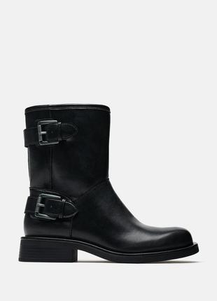 Черные ботинки женские с пряжками zara new