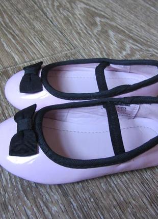 Туфли. балетки