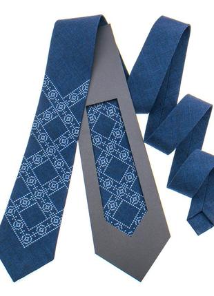 Класична краватка з вишивкою
