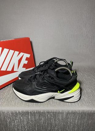 Шкіряні оригінальні кросівки nike m2k tekno