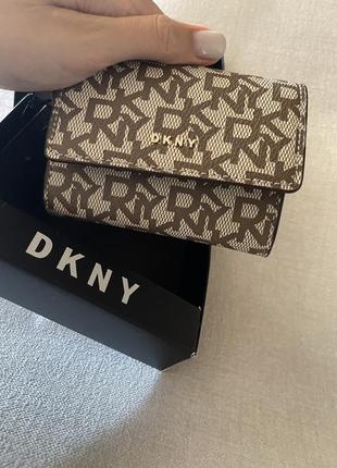 Картхолдер dkny