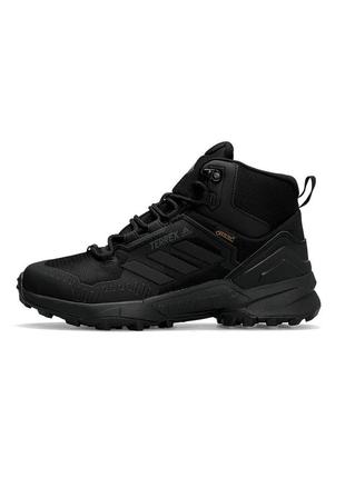 Зимові чоловічі кросівки адідас adidas terrrex swift r gore tex fur all black