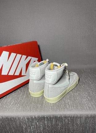 Оригінальні високі шкіряні кросівки nike blazer10 фото