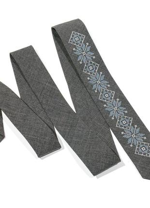 Модна тонка вишита краватка2 фото