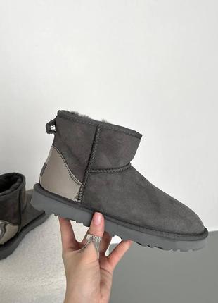 Уггі угги уги угі ugg mini grey metallic premium6 фото