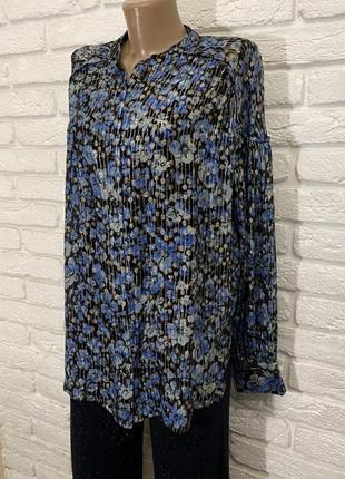 Фантастическая блуза next с люрексом,  голубая, цветочный принт,1 фото