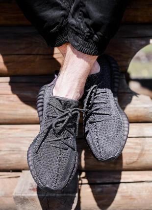 Кросівки adidas yeezy boost 350 v2 black static reflective кроссовки3 фото