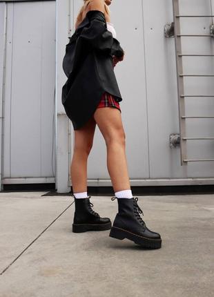 Распродаж - 36 размер, ботинки женские dr. martens botki spotted black