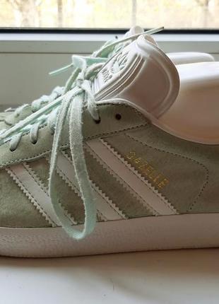 Фирменные замшевые кроссовки adidas gazelle (original).