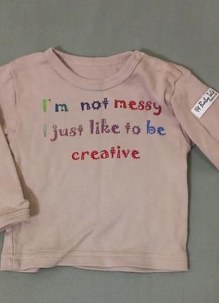 Кофта лонгслив бежево-кофейного цвета с надписями на ребенка 6-9 мес, 74 см.