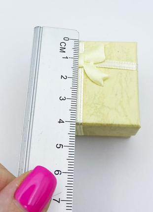Коробочка для украшений под кольцо,кулон или серьги квадратная лимонная3 фото