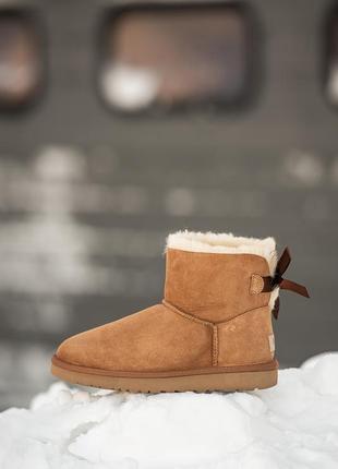 Замшевые женские угги мини с бантом, ugg classic mini bailey bow. ржи, овчина. премиум