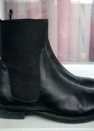 Стильні шкіряні черевики -челсі (індія).