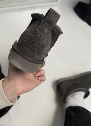 Замшевые женские угги ультра мини, овчина. ugg ultra mini, grey, premium9 фото