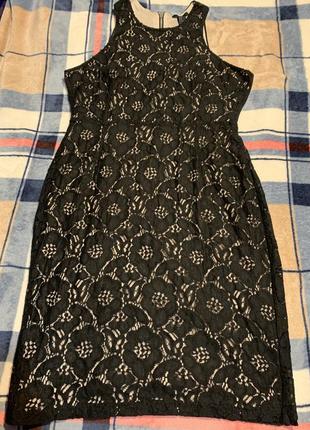 Стильное женское платье