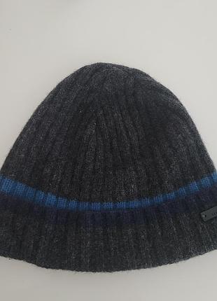 Брендова шапка