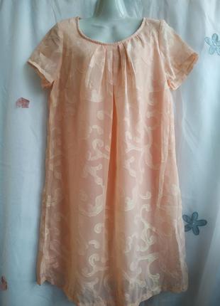 Нежное платье