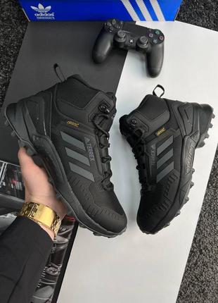 Зимові чоловічі кросівки adidas terrrex swift r gore tex fur black grey ❄️