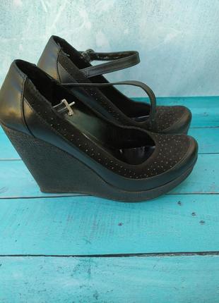 Черные кожаные туфли на платформе, 35 размера2 фото