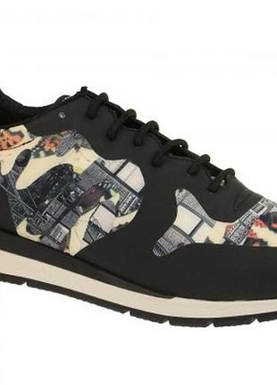 Кросівки geox