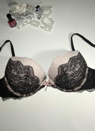 Кружевний бюстгалтер victoria's secret розмір 75c