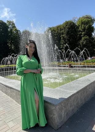 Красива довга сукня