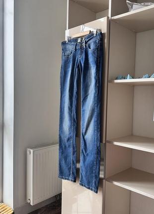Винтажные трендовые джинсы bershka! levi’s gap tommy hilfiger