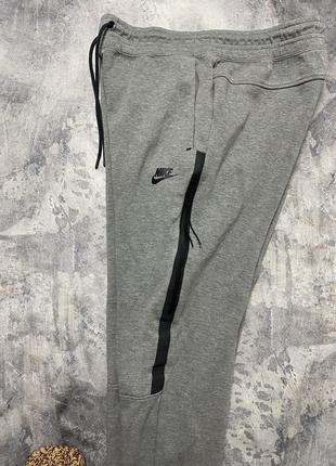 Спортивные штаны nike tech fleece2 фото