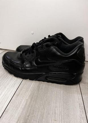 Кожаные кроссовки air max