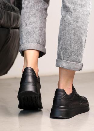 Кроссовки женские кожаные на осень черные5 фото