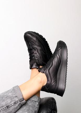 Кроссовки женские кожаные на осень черные8 фото