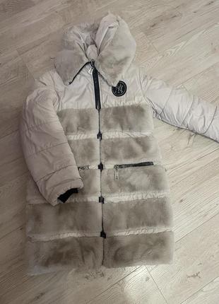 Пальто, пуховик, куртка зимова1 фото