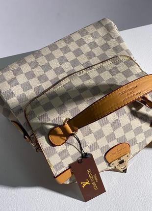 Светлая красивая сумка louis vuitton madeleine люкс качества9 фото