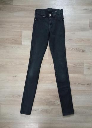 Джинсы скинни xs-s в подарок 💝
