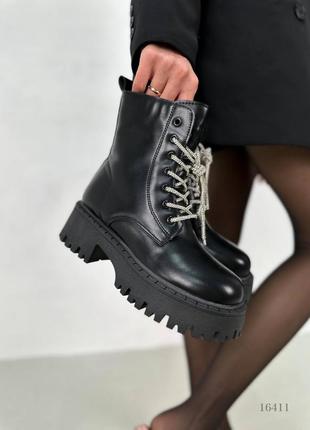 Женские зимние ботинки со стразами, черные, экокожа2 фото