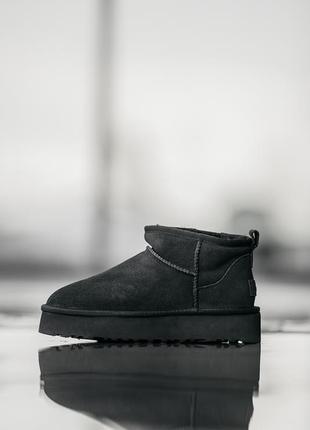 Женские угги Chaqueta negra de peluche suave Laken de UGG / smb