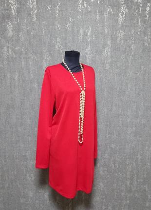 Сукня,плаття  червона прямого крою,міді яскрава ,святкова ,ефектна,нова.