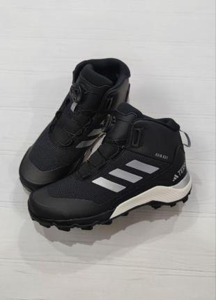 Нові зимові термо-черевики adidas terrex winter mid boa розм. uk4 (36.5)