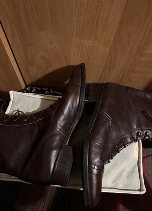 Чоботи bally