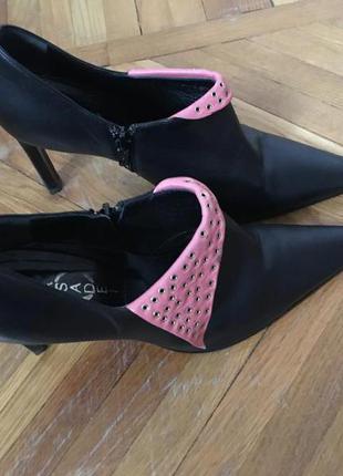 Туфли casadei (оригинал), кожа, черные с розовым, состояние отличное.2 фото