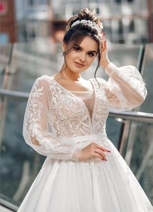 Неймовірно красива сукня 38-42 з рукавами можливий торг